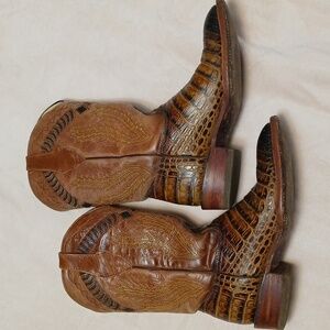 Men's cowboy boots
